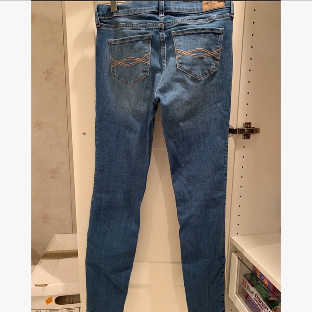 Skinny Jeans - Picture 2 of 7